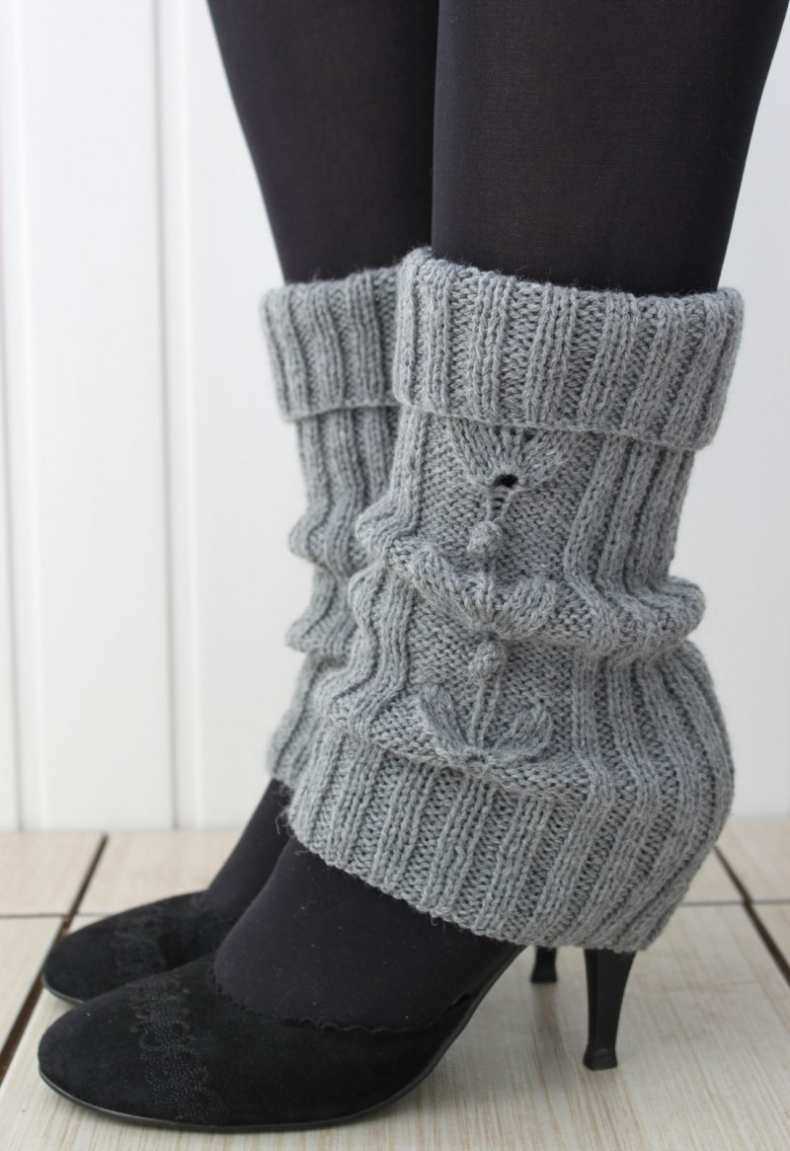 Machine knit leg warmers pattern