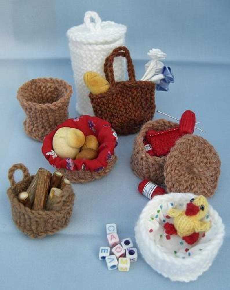 Dollhouse knitting patterns