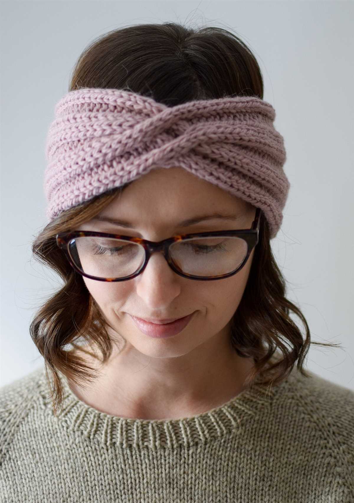Knit headband pattern twist