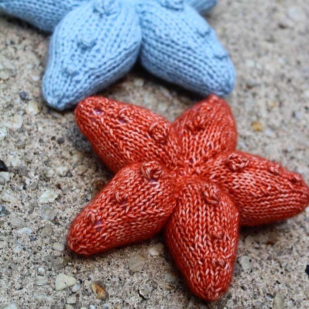 A Free Pattern to Knit a Star - Make Your Own Shining Creation Free star knitting pattern