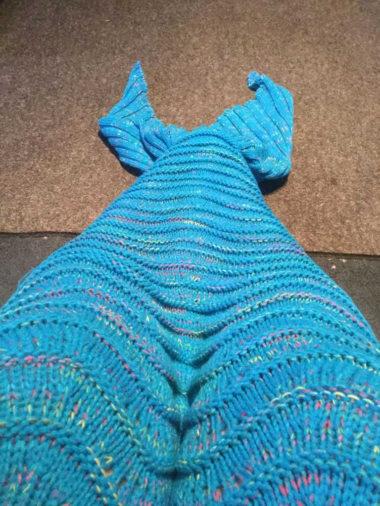 A Free Knitting Pattern to Create a Mermaid-Styled Garment for United Kingdoms' Enthusiasts Free mermaid knitting pattern uk