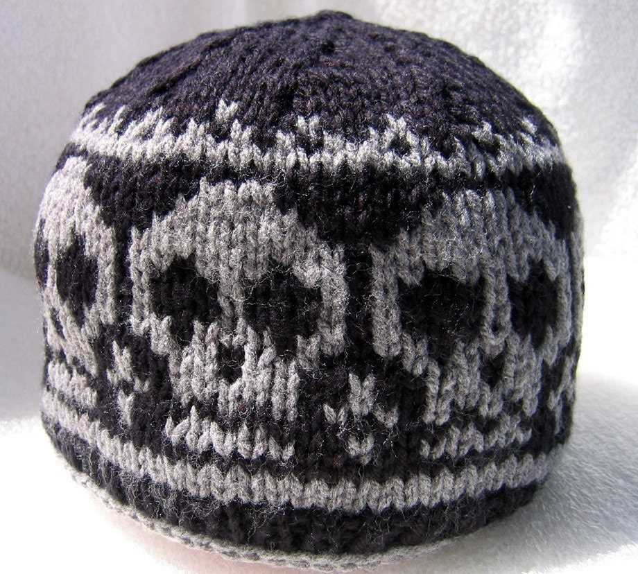 Skull beanie knitting pattern
