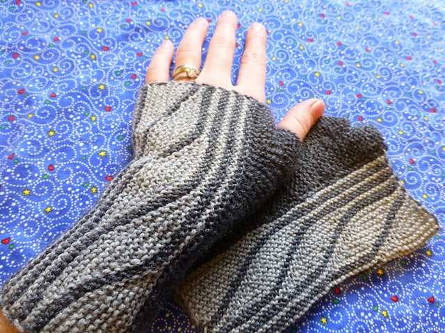 Hand warmer knit pattern free
