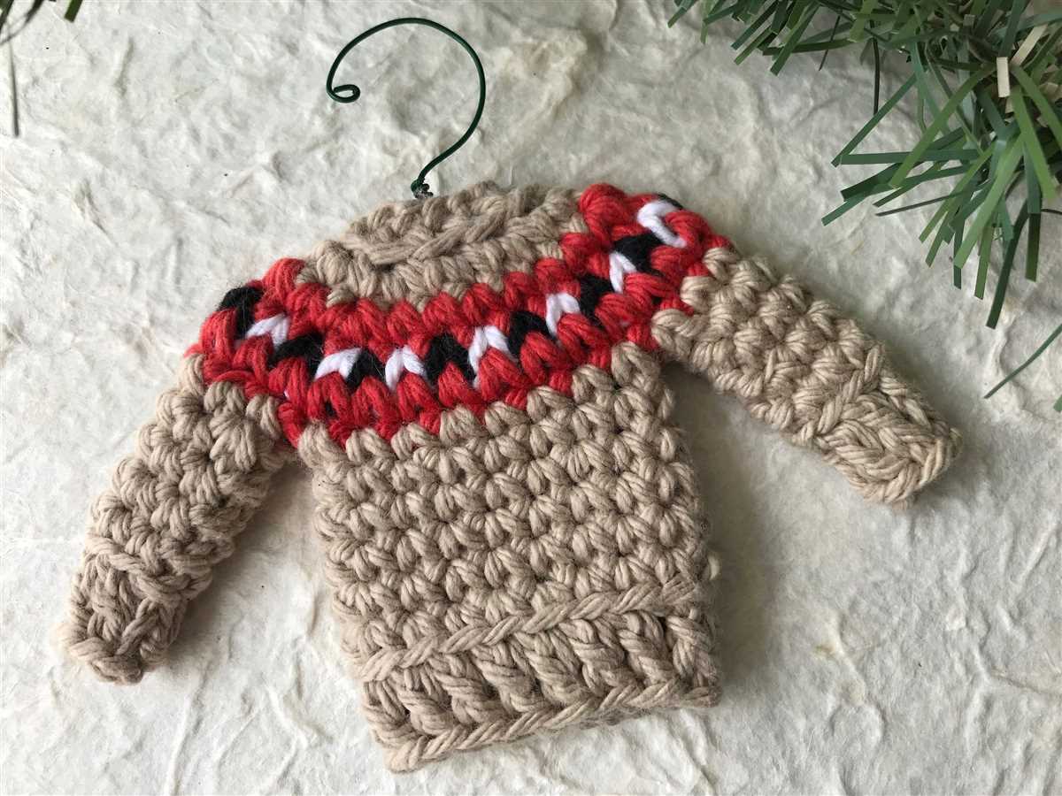 Mini knit sweater ornament pattern