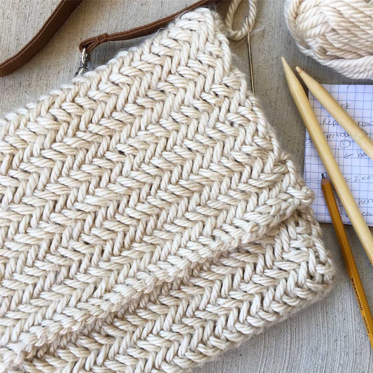 How to knit a crochet pattern