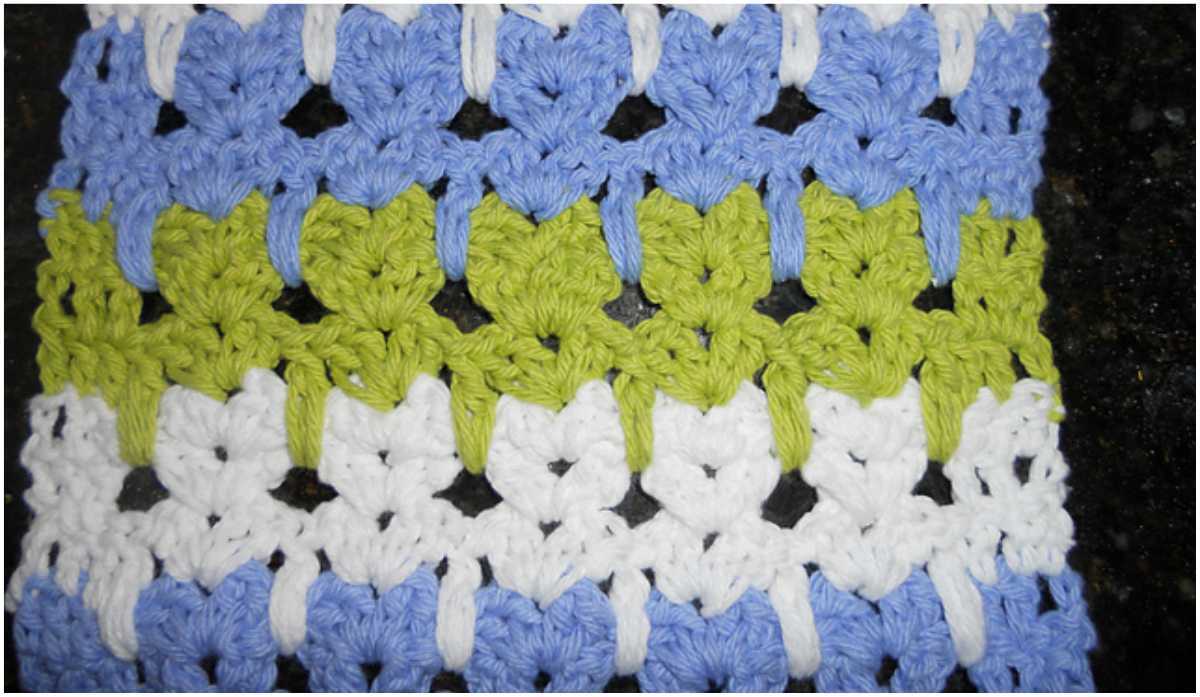 Free knitted cat blanket pattern