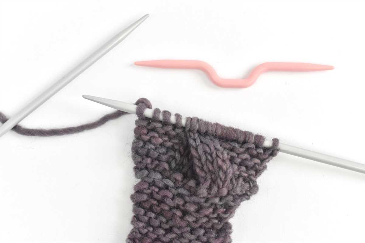 Free cable headband knitting pattern