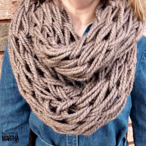 Arm knit infinity scarf pattern