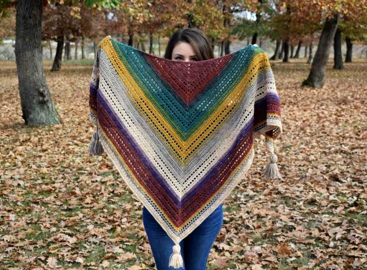 Machine knit triangle shawl pattern