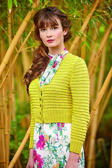 Lace short sleeve cardigan knitting pattern