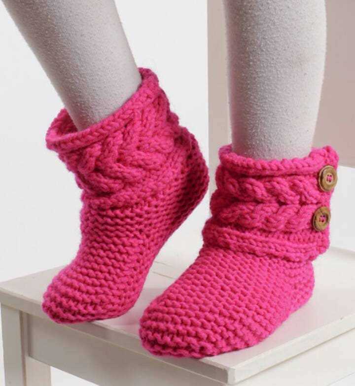 Chunky knit slippers free pattern