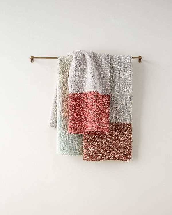 Knitted hanging dish towel pattern