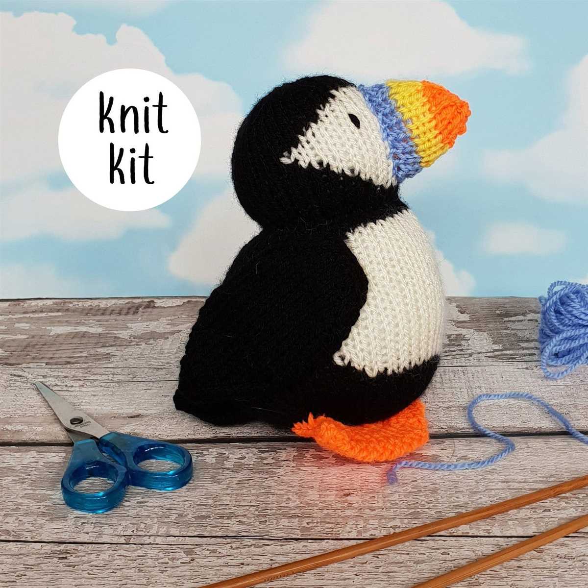 Easy knitted penguin pattern