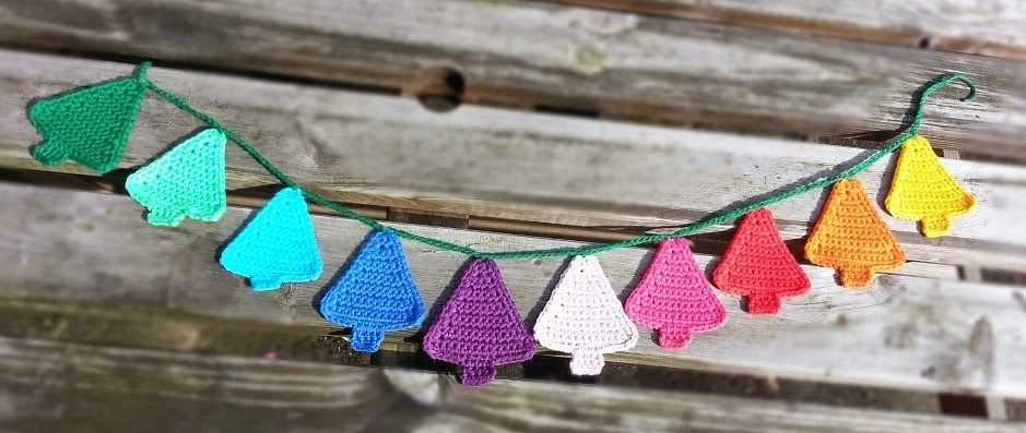 Knitting pattern for bunting