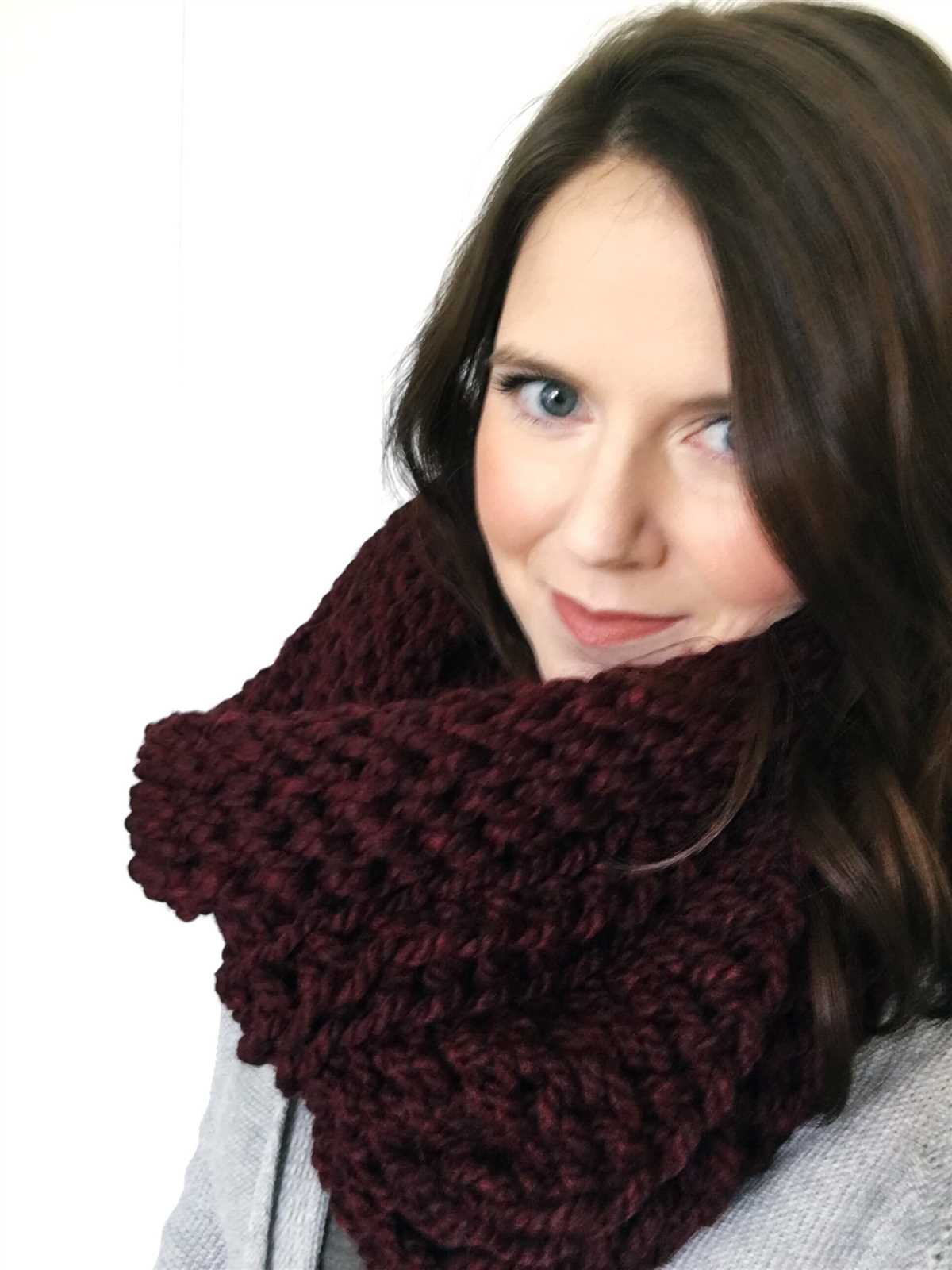 Easy chunky knit cowl pattern