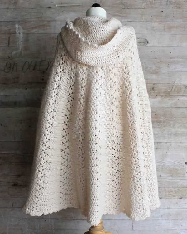Knitted hooded cape pattern free