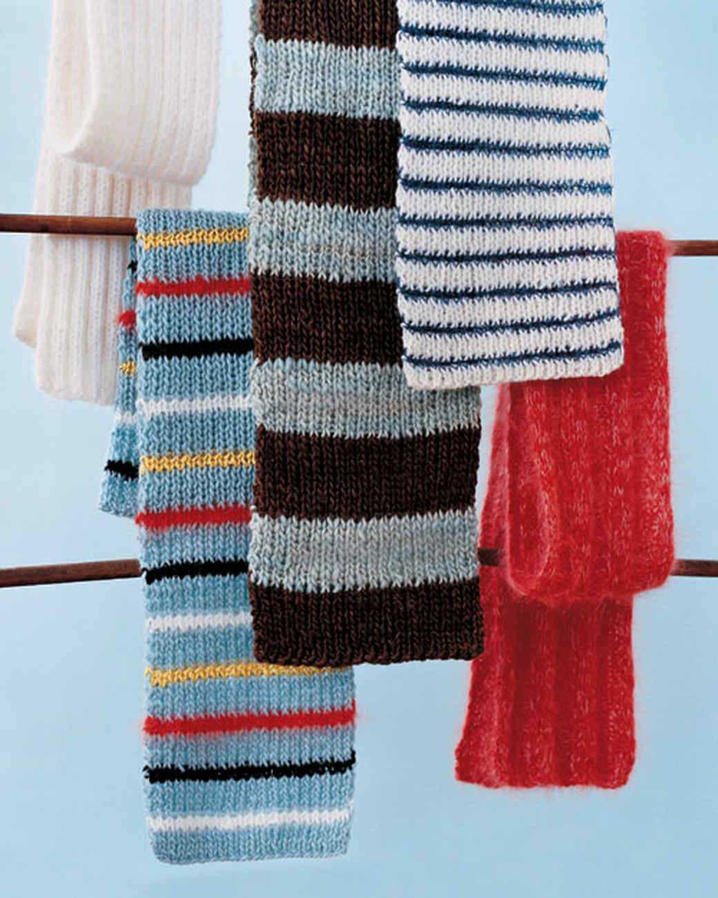 Easy knitting patterns for scarf beginners