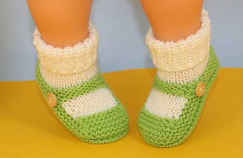 3 in 1 button boots knitting pattern