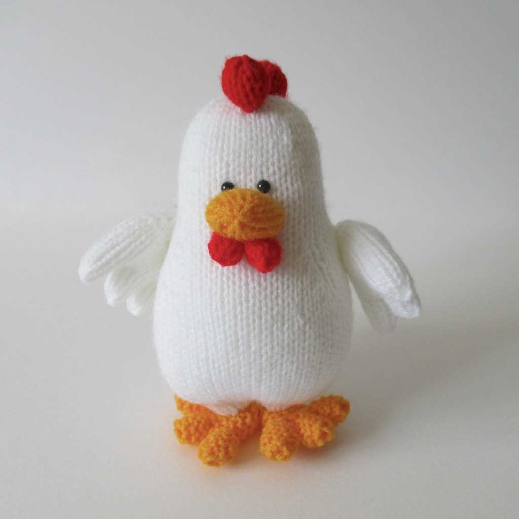 Knitted chick pattern