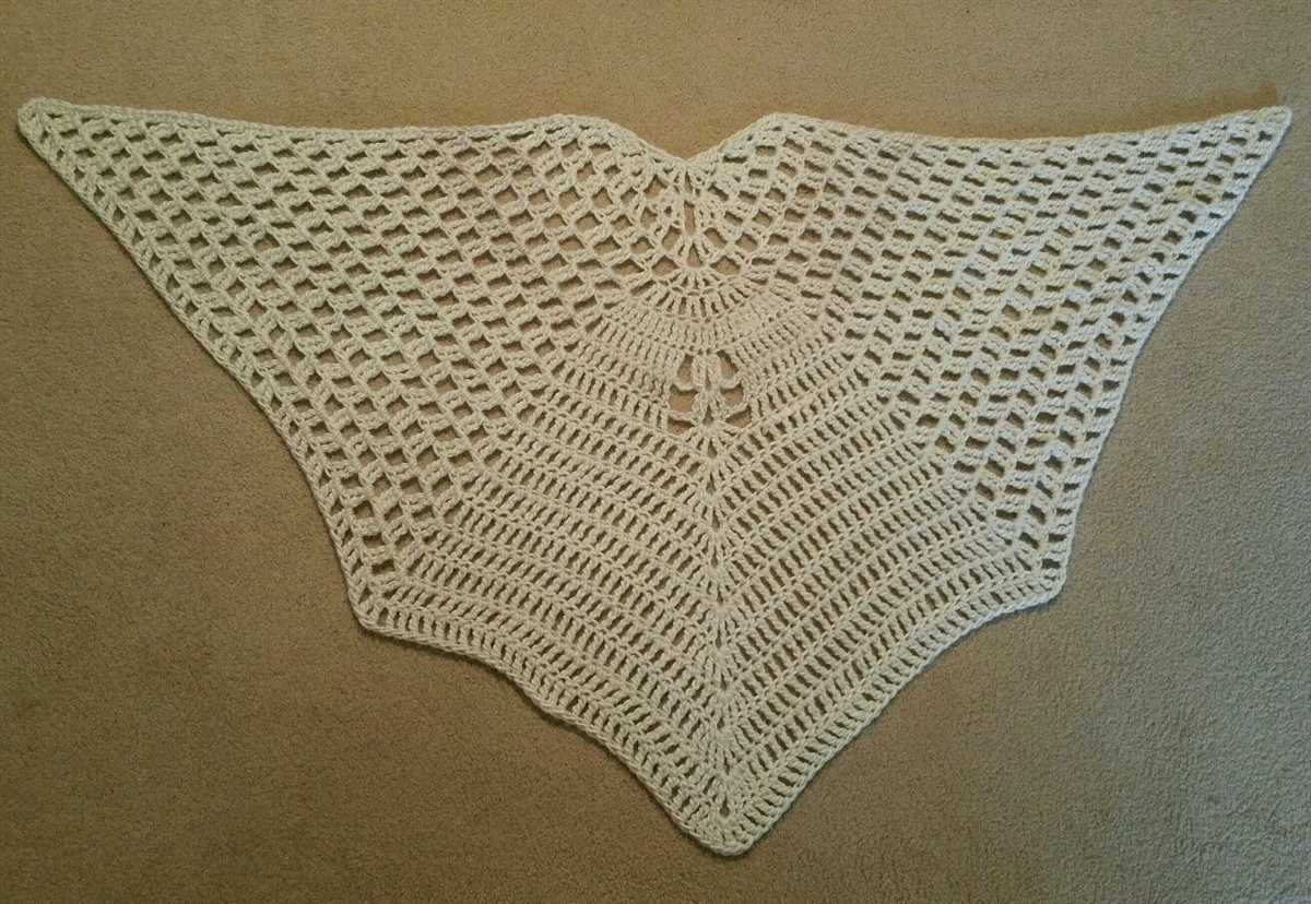 Wing shawl knitting pattern