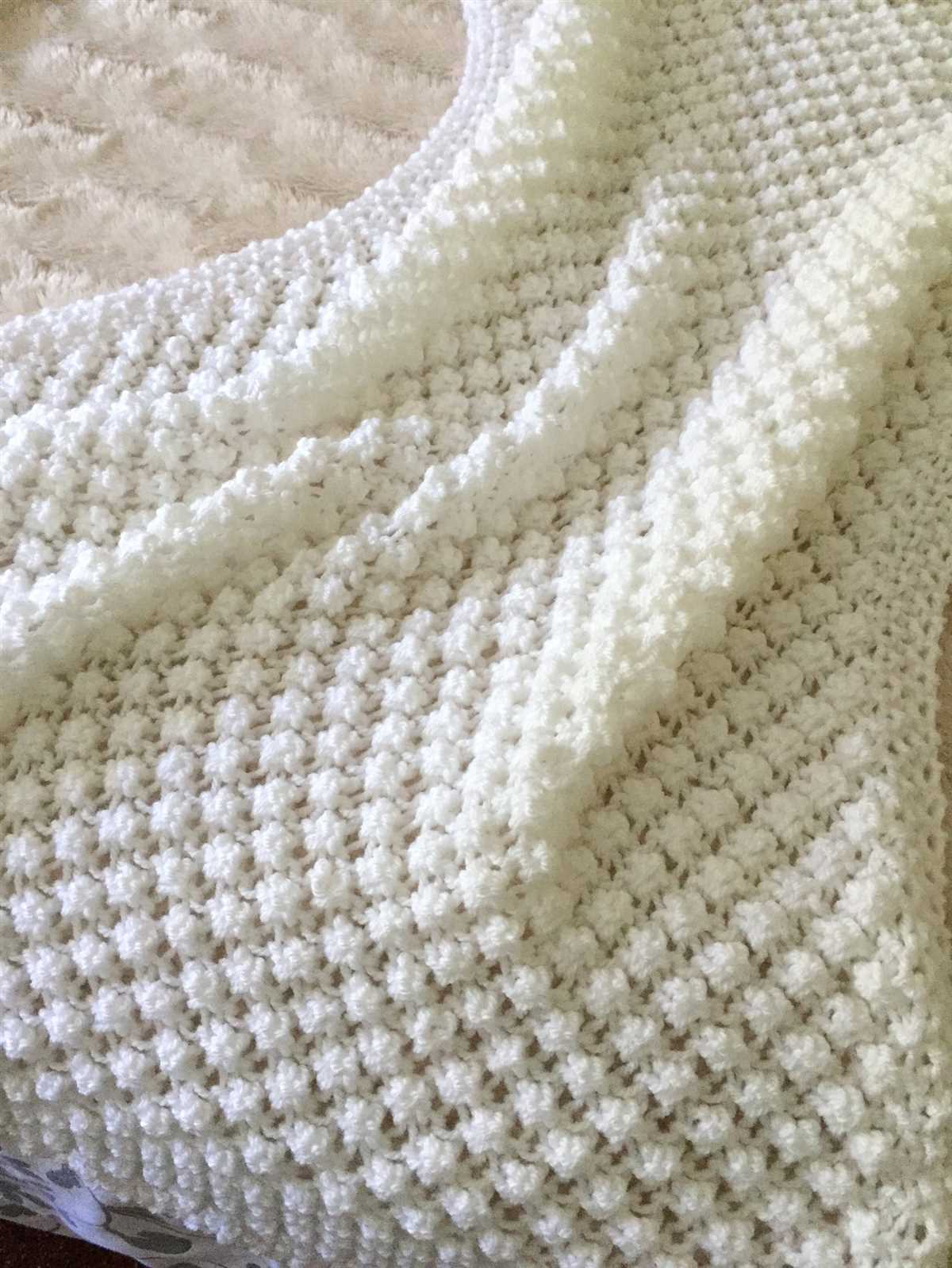 Eyelet blanket knitting pattern