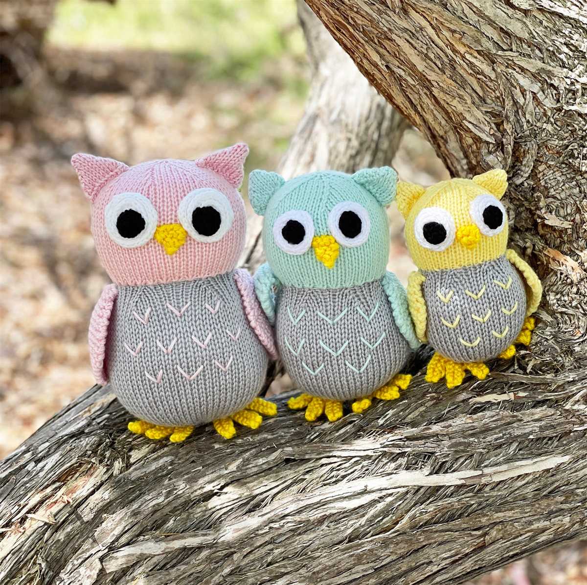Easy knitted owl pattern