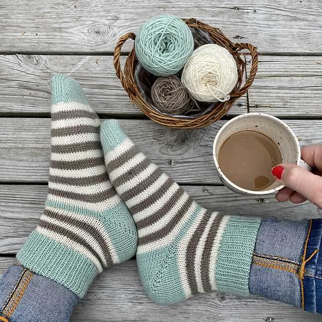 Men's socks pattern knitting