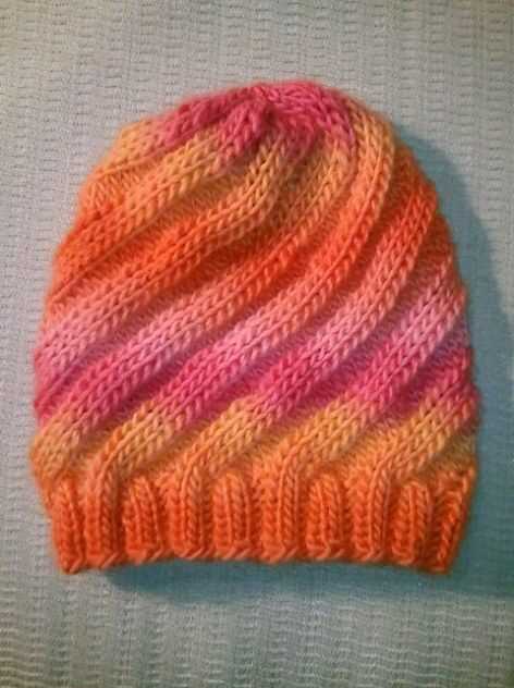 Free knitting pattern for swirl hat
