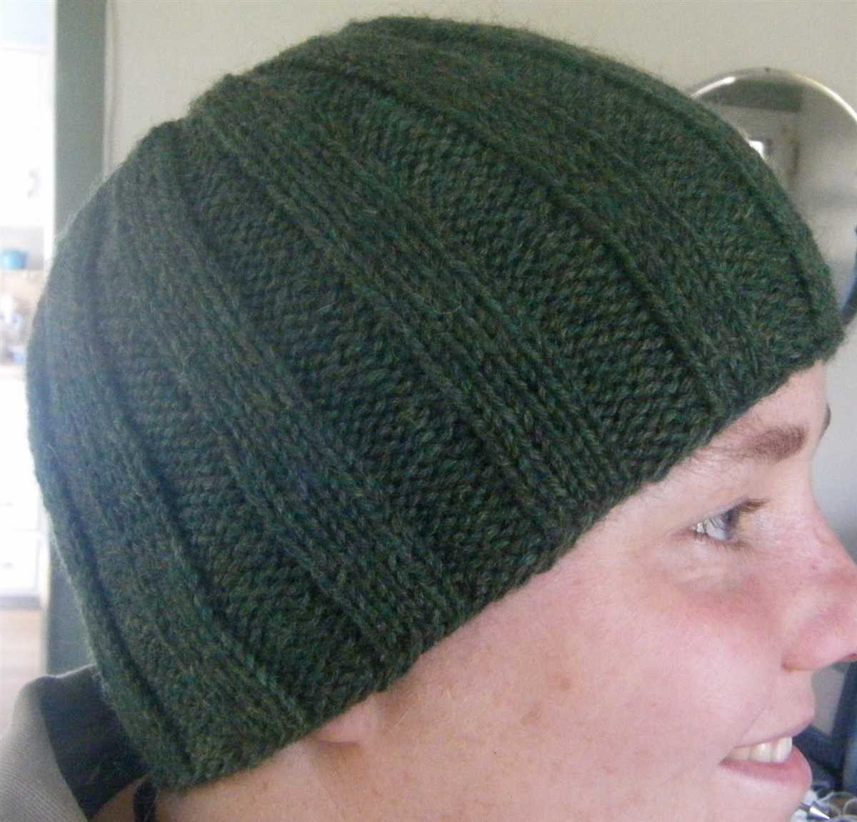 Knit ribbed hat pattern