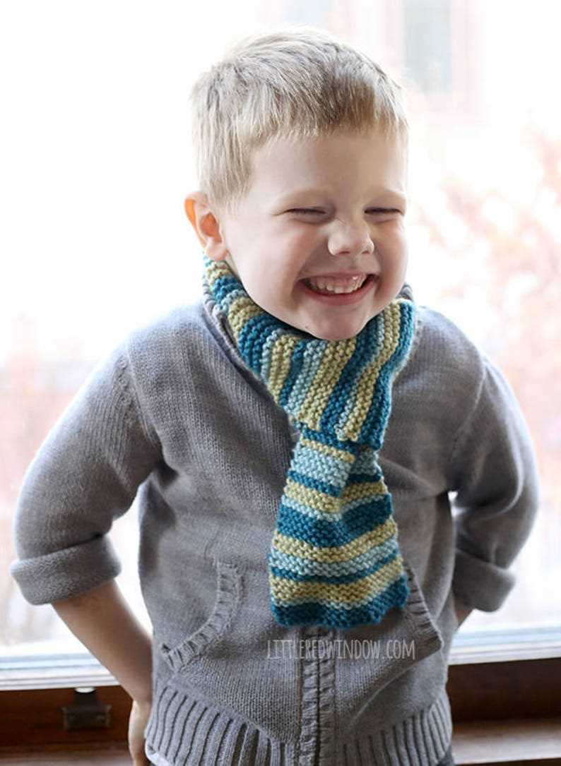 Childs scarf knitting pattern