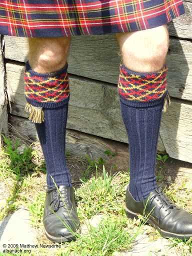 Kilt socks knitting pattern