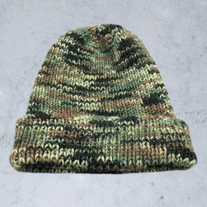 Knitted camouflage hat pattern