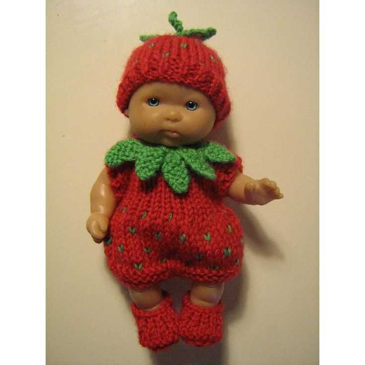 Free doll poncho knitting pattern