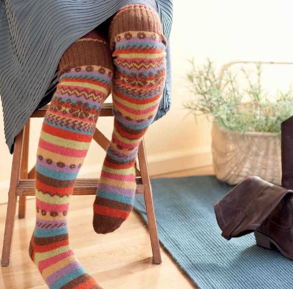 Dolls socks knitting patterns