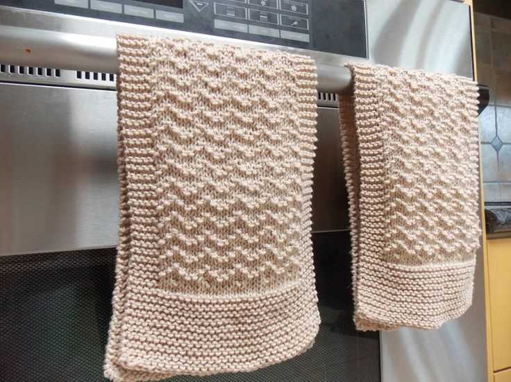 Knitted hanging dish towel pattern