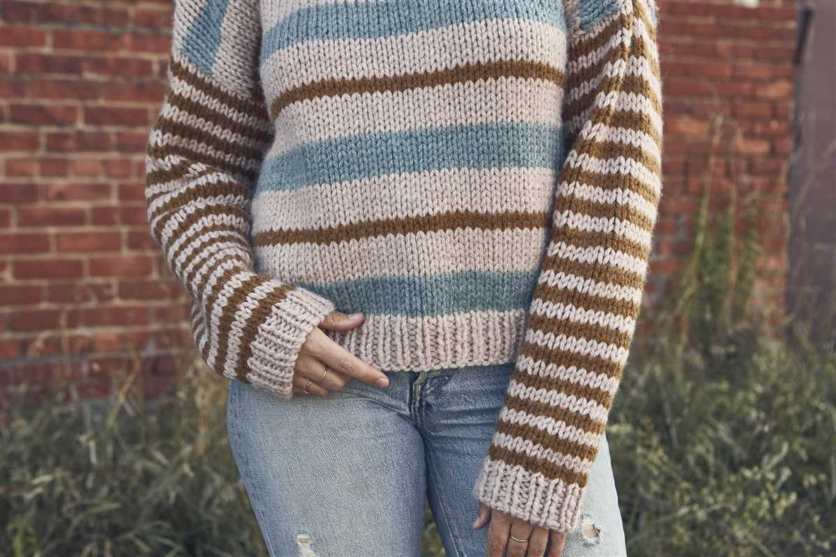 Striped knitted jumper pattern