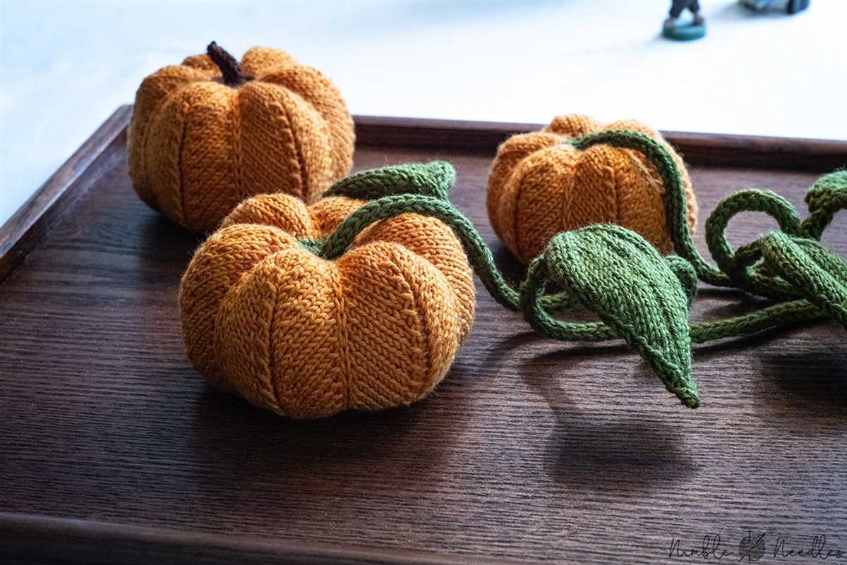 Cable knit pumpkin pattern