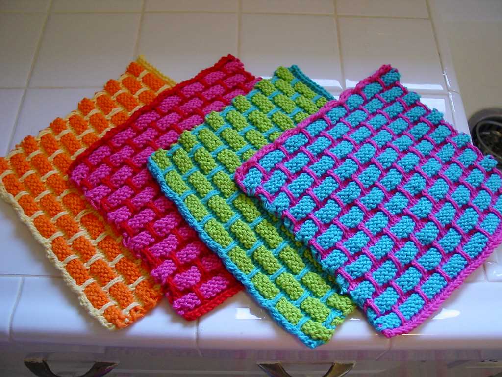 Knitted dish rag pattern