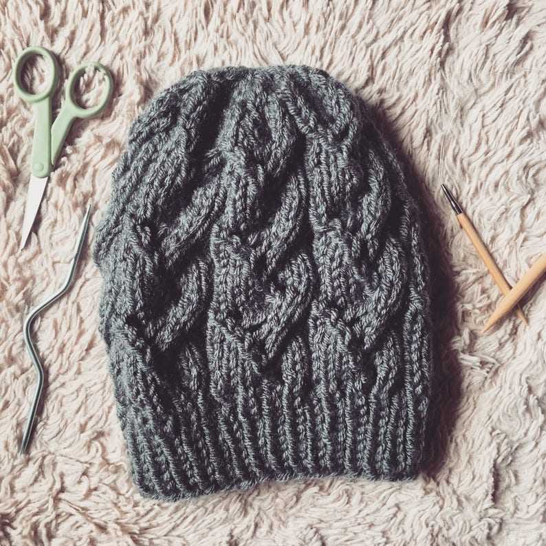 Cable beanie knitting pattern