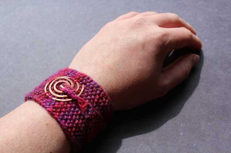 Wristlet knitting pattern free