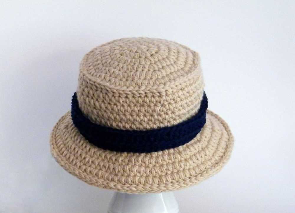 Cable knit bucket hat pattern