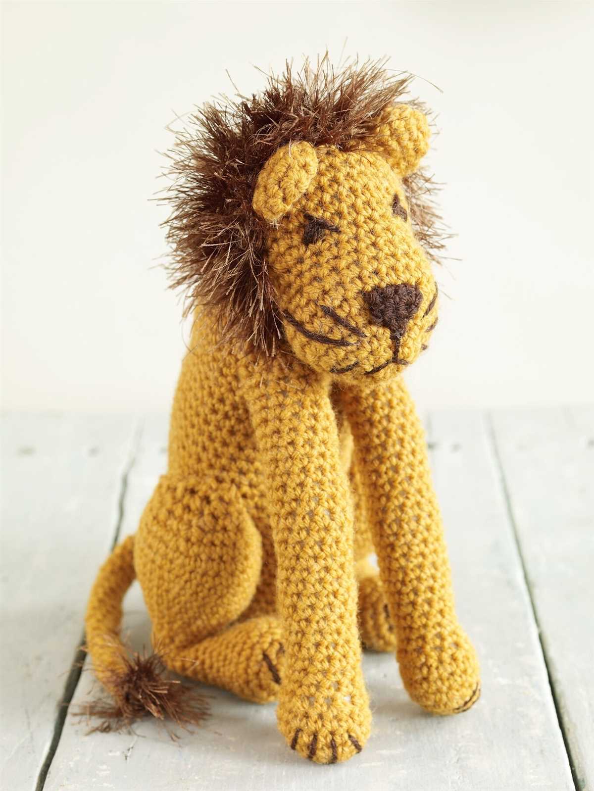 Knitting pattern lion