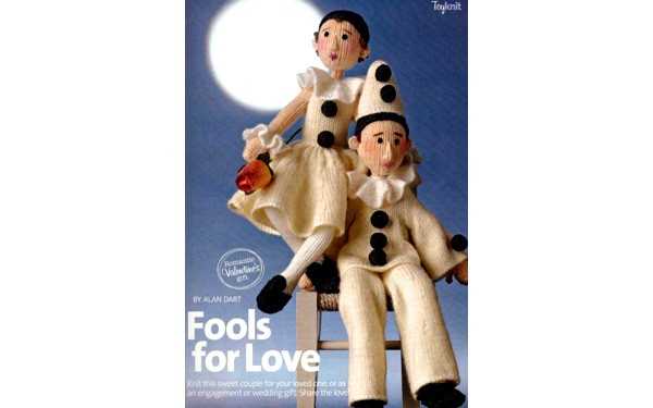 Pierrot knitting patterns