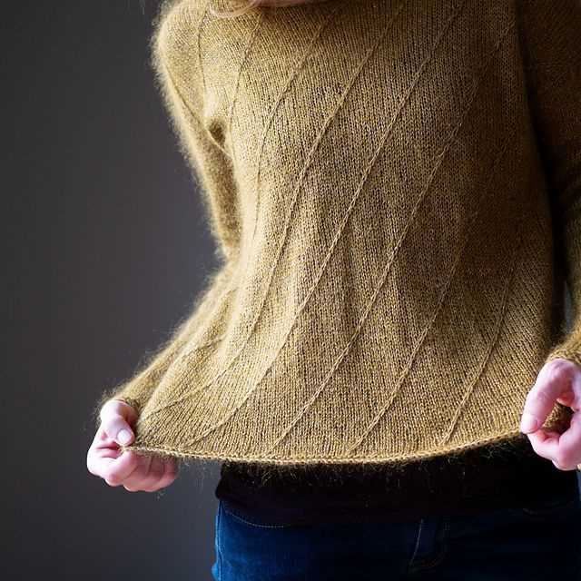 Boxy knit sweater pattern