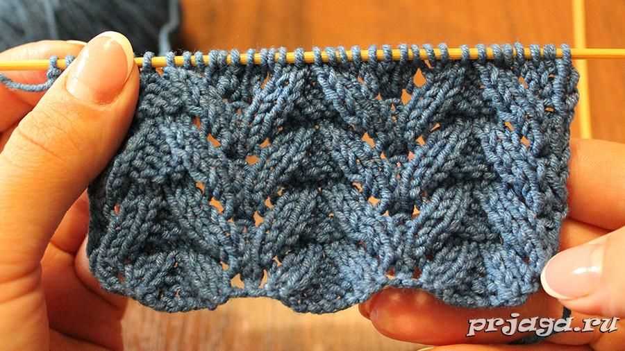 Knitted eyelet stitch patterns