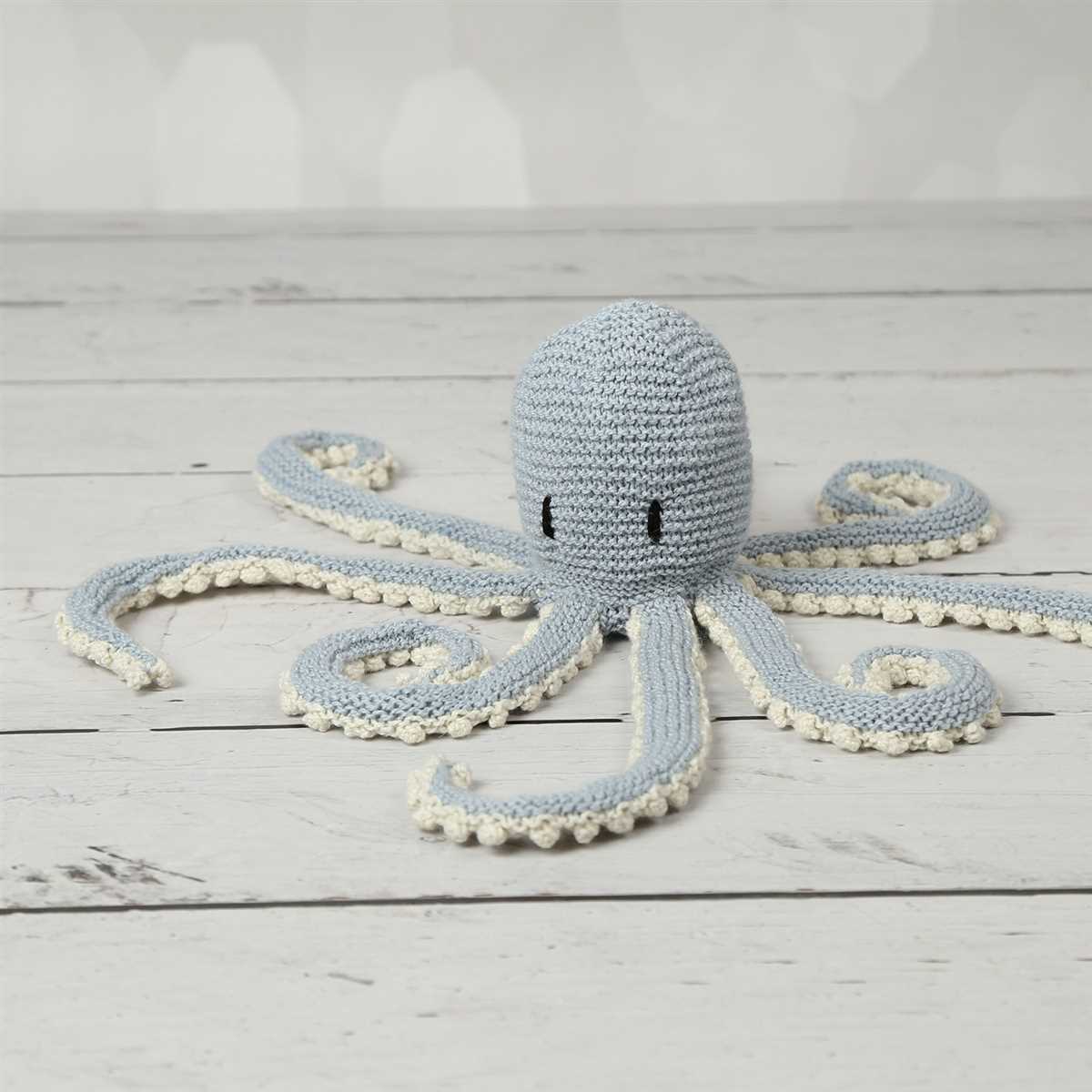 Loom knit octopus pattern
