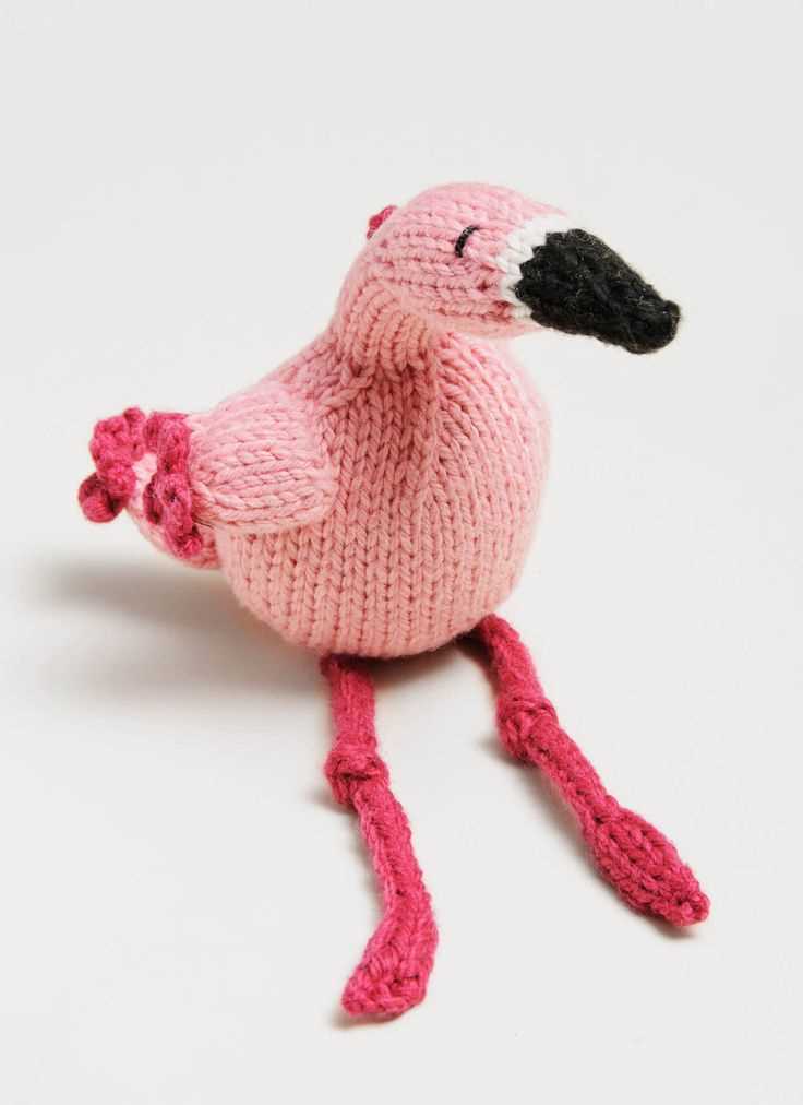 Knitted flamingo pattern