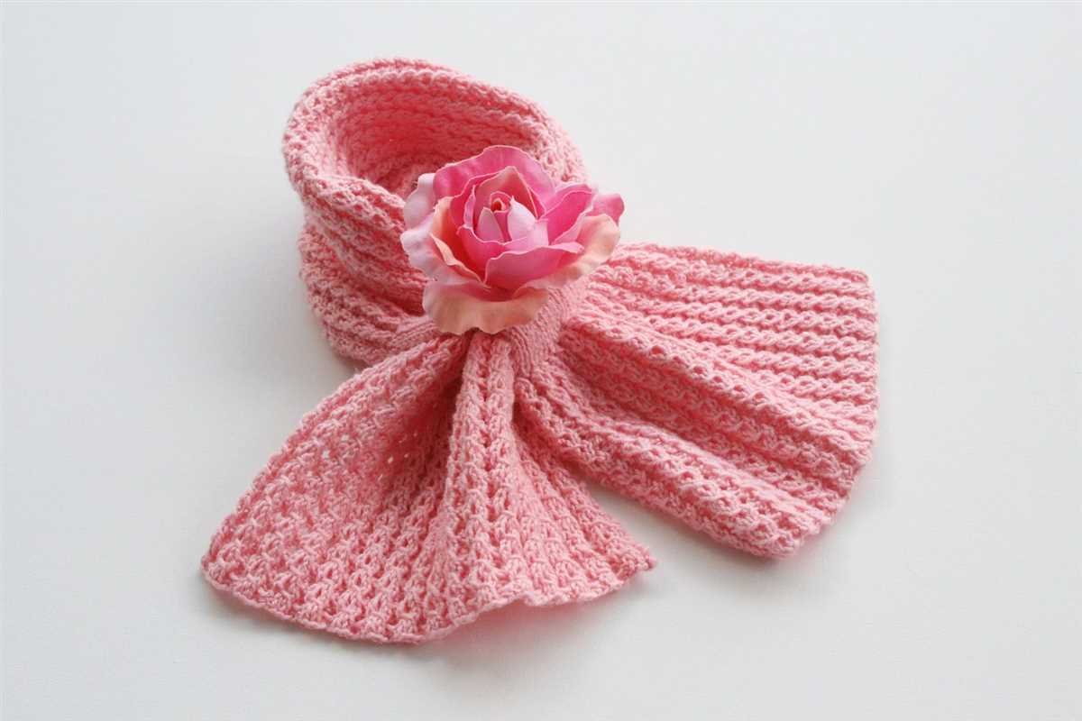 Reversible lace scarf knitting pattern