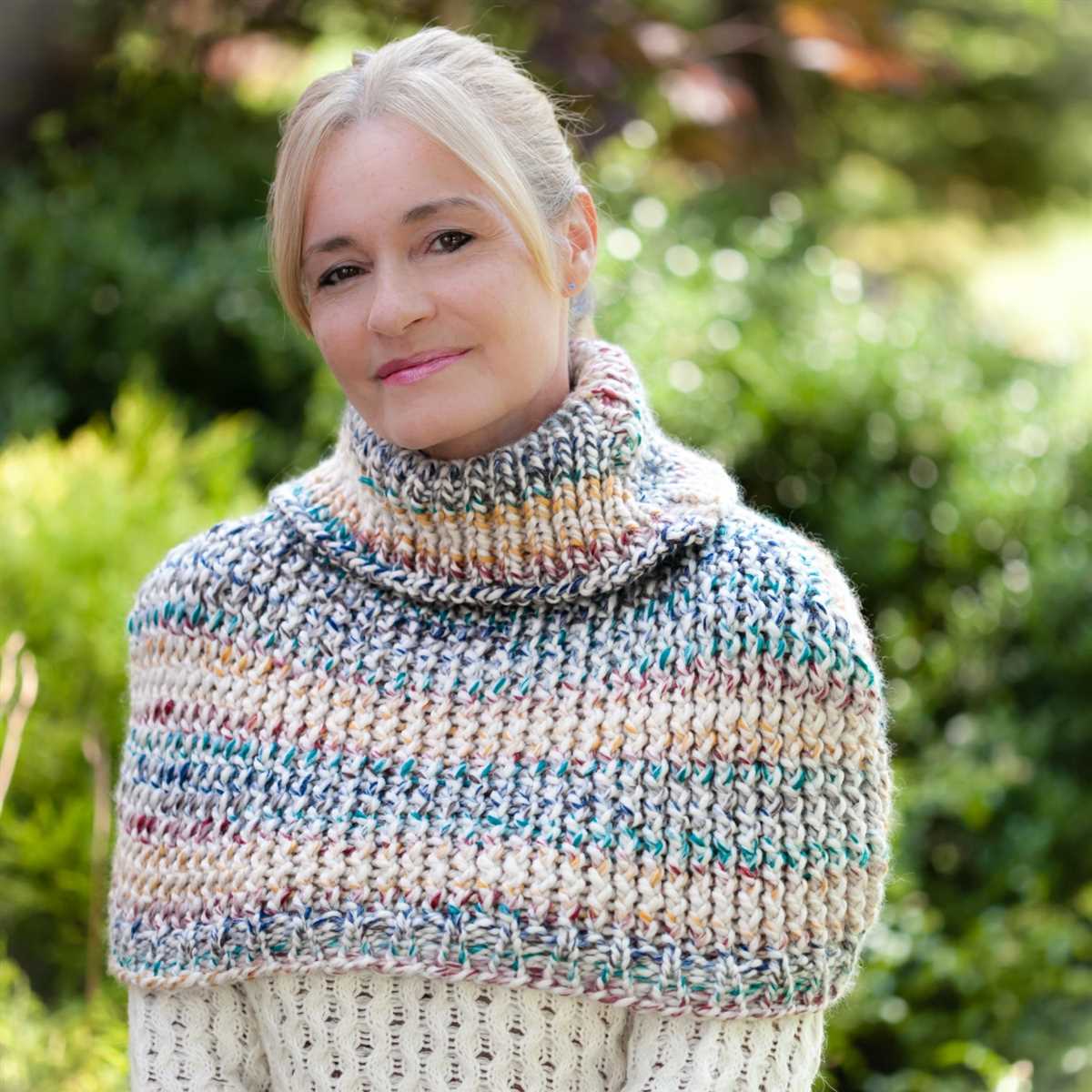 Knitting patterns capes ponchos