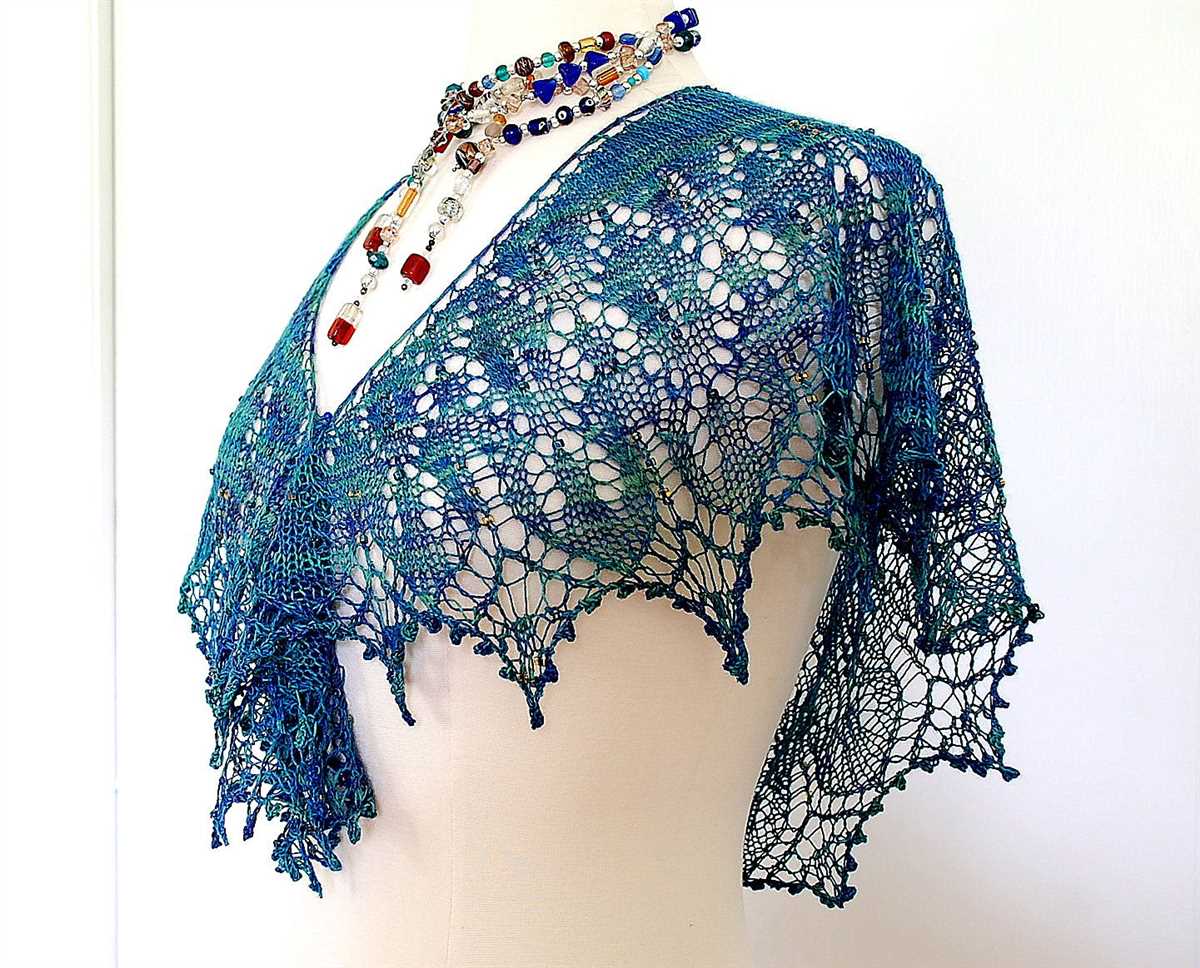 Lace poncho knitting pattern